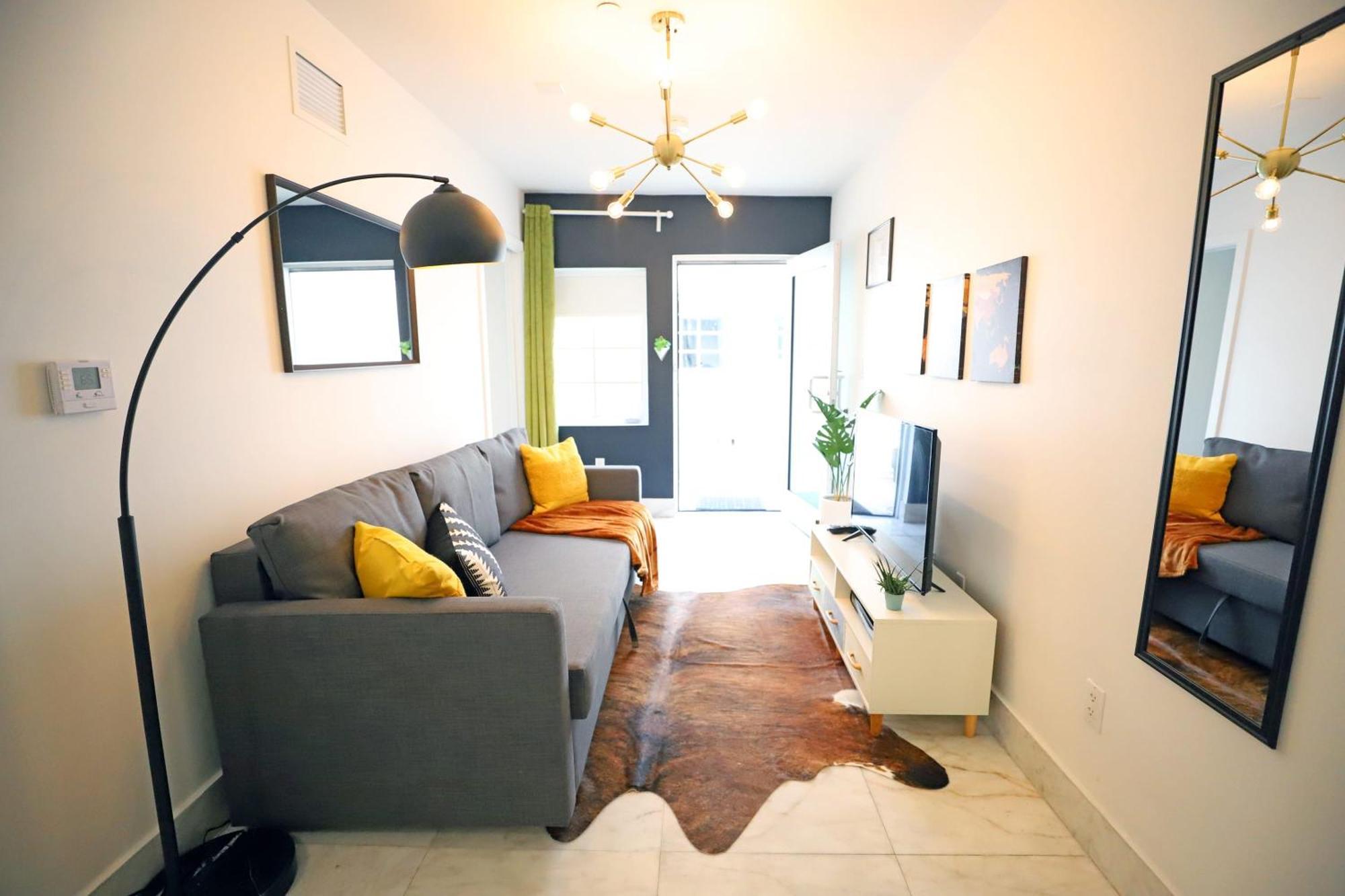 South Beach 2 Bedroom Family Pet Friendly Apartment With Free Parking On Premise Miami Beach Bagian luar foto
