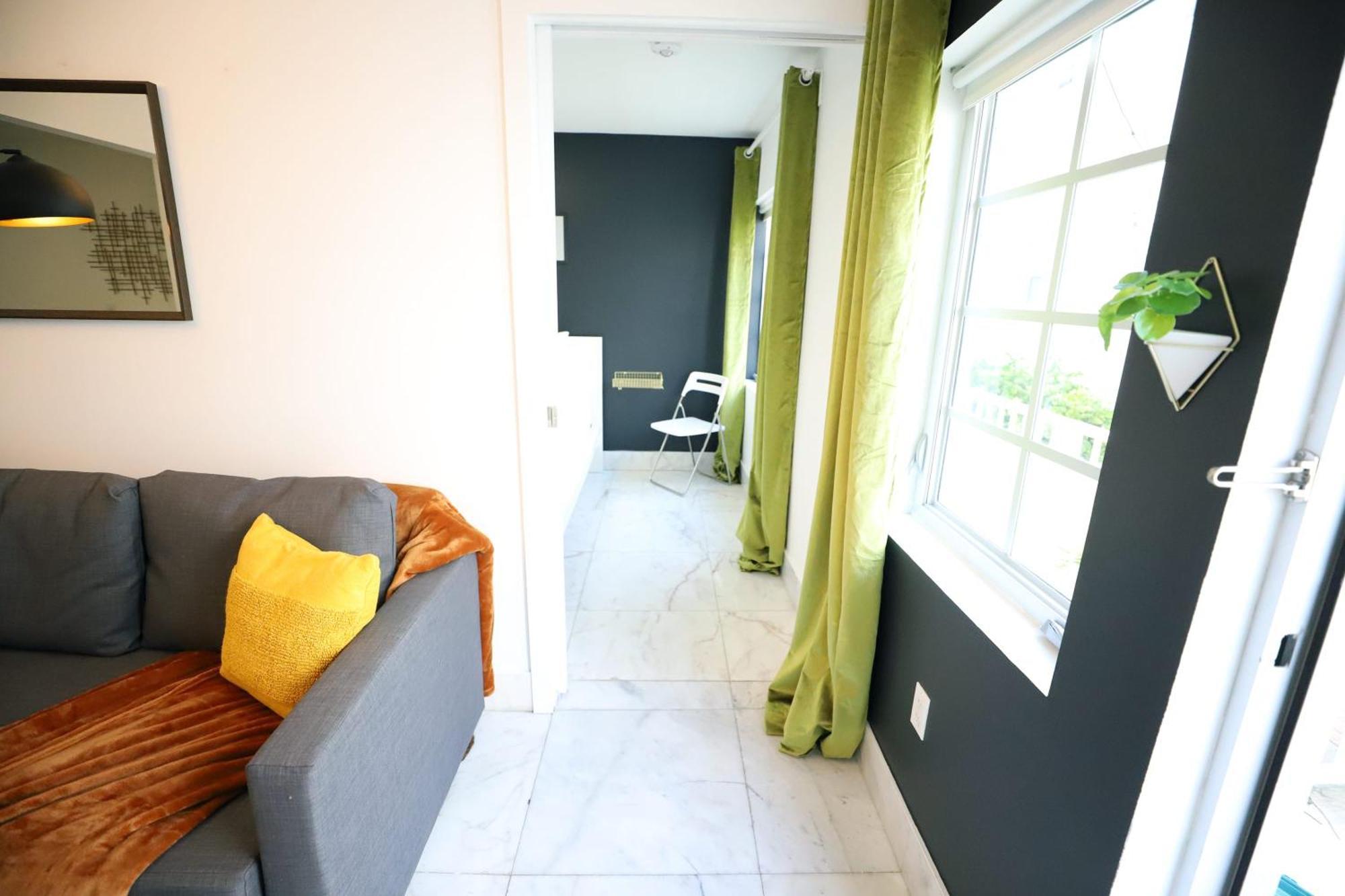 South Beach 2 Bedroom Family Pet Friendly Apartment With Free Parking On Premise Miami Beach Bagian luar foto