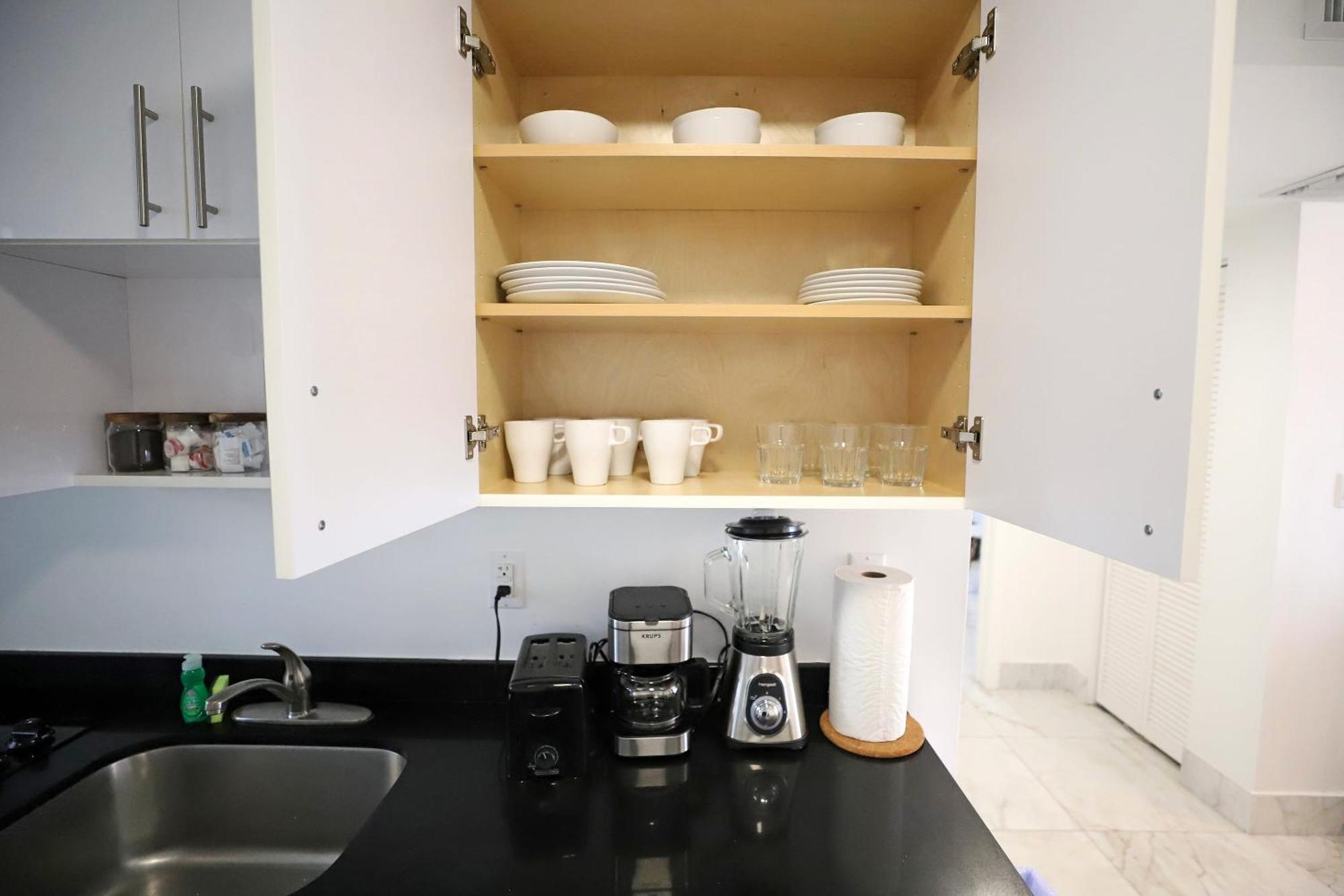 South Beach 2 Bedroom Family Pet Friendly Apartment With Free Parking On Premise Miami Beach Bagian luar foto