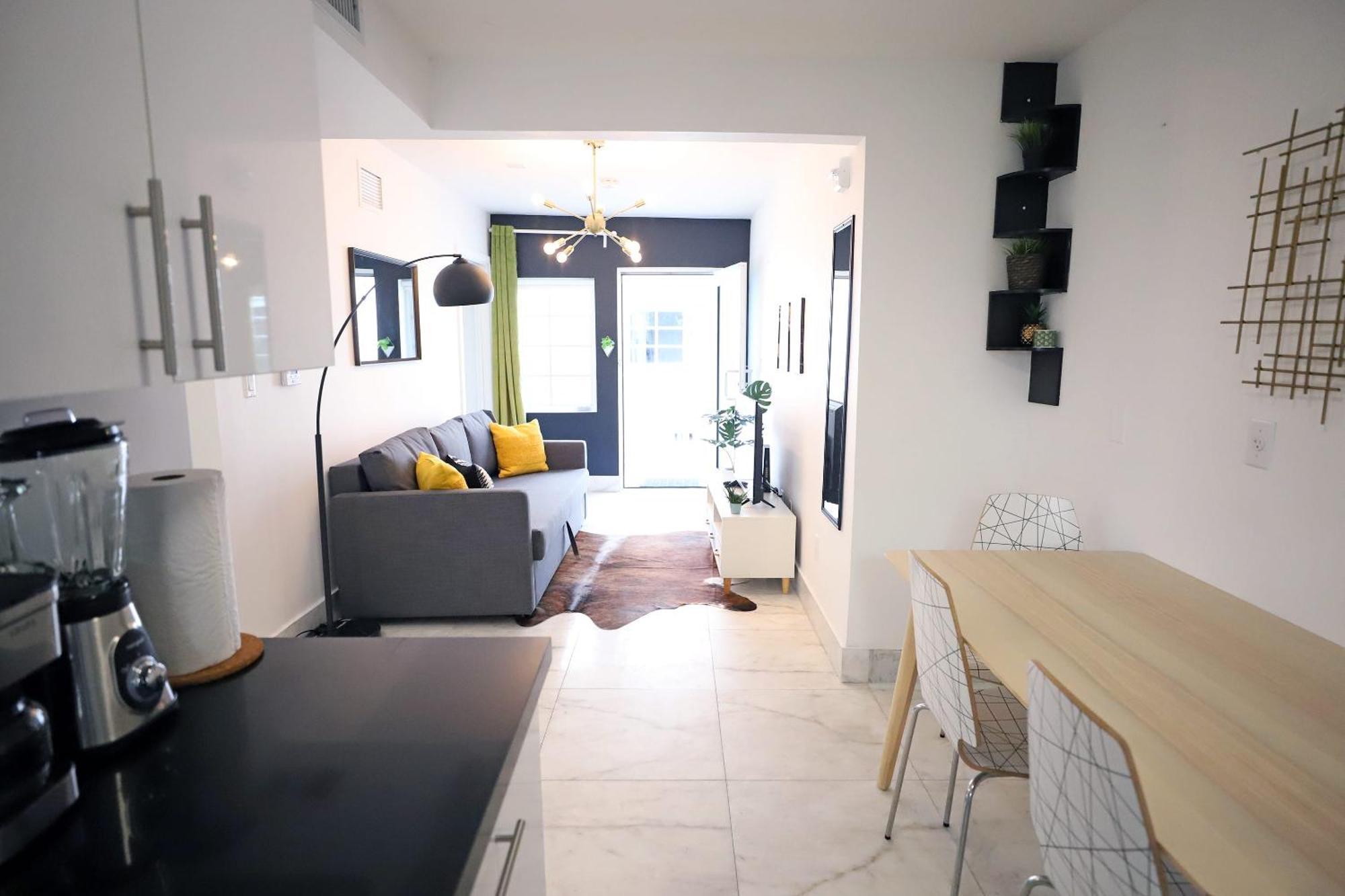 South Beach 2 Bedroom Family Pet Friendly Apartment With Free Parking On Premise Miami Beach Bagian luar foto