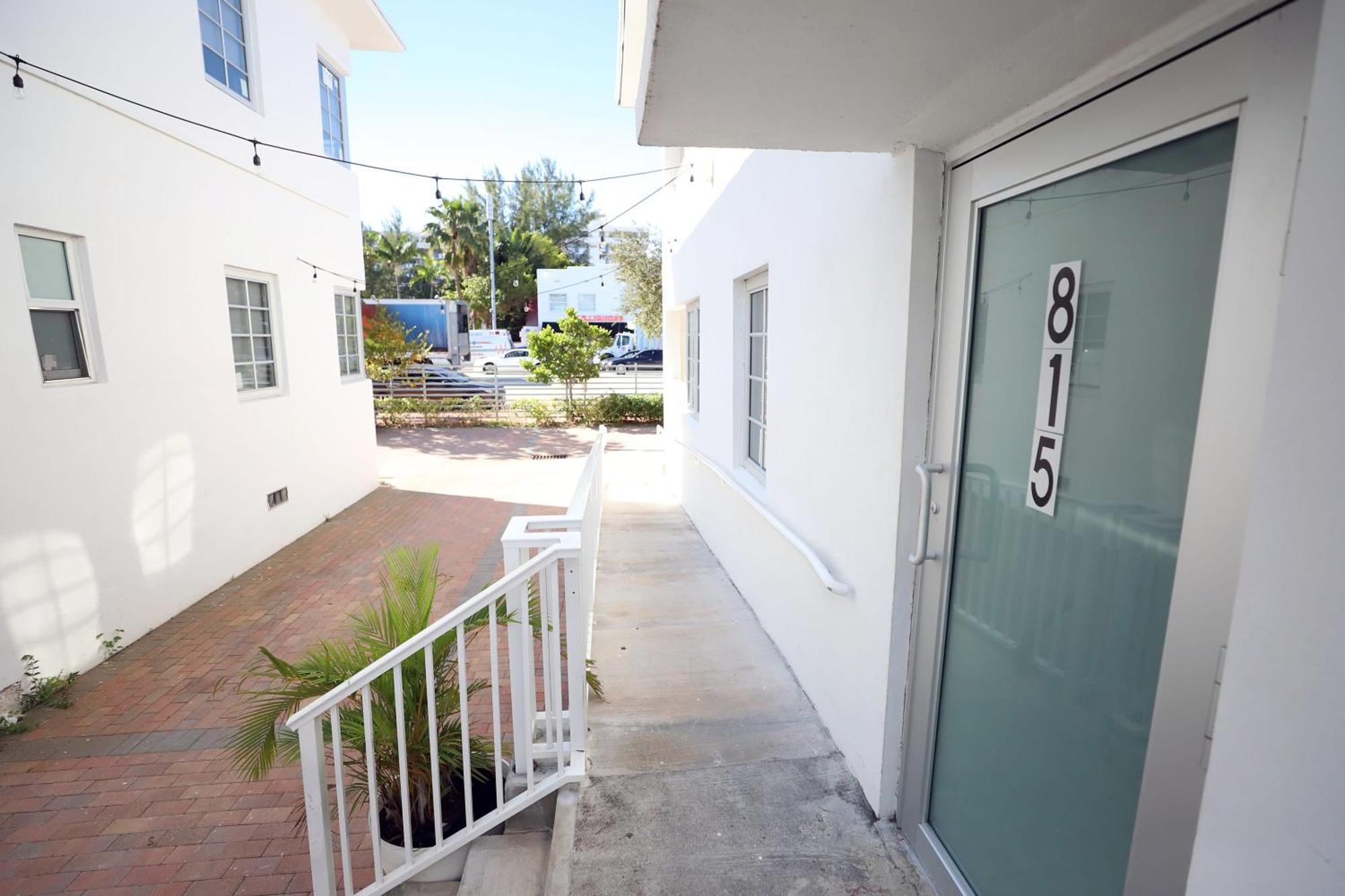 South Beach 2 Bedroom Family Pet Friendly Apartment With Free Parking On Premise Miami Beach Bagian luar foto